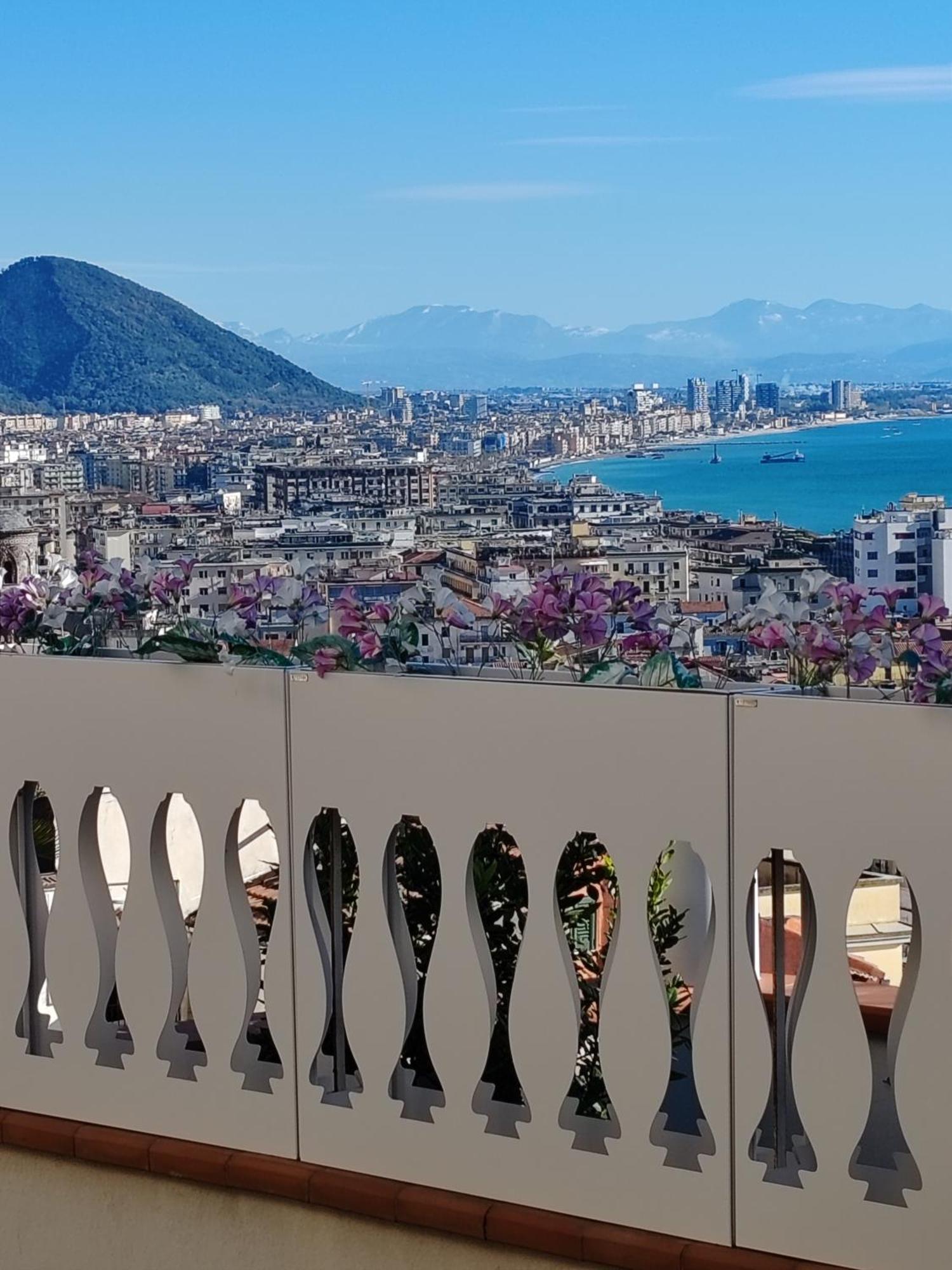 Smart House Ingresso Indipendente- Amalfi Coast Appartement Salerno Buitenkant foto