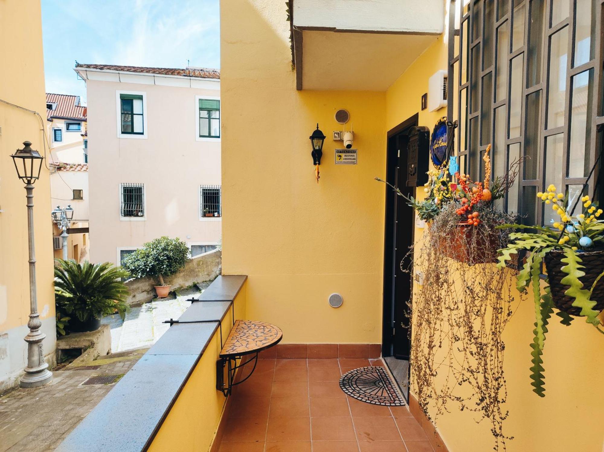 Smart House Ingresso Indipendente- Amalfi Coast Appartement Salerno Buitenkant foto